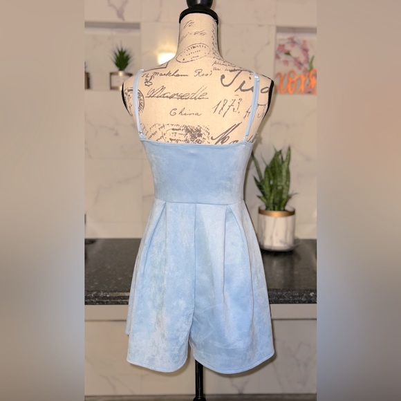 NWOT Charlotte Russe - baby blue romper, size small with adjustable straps - Picture 2 of 3